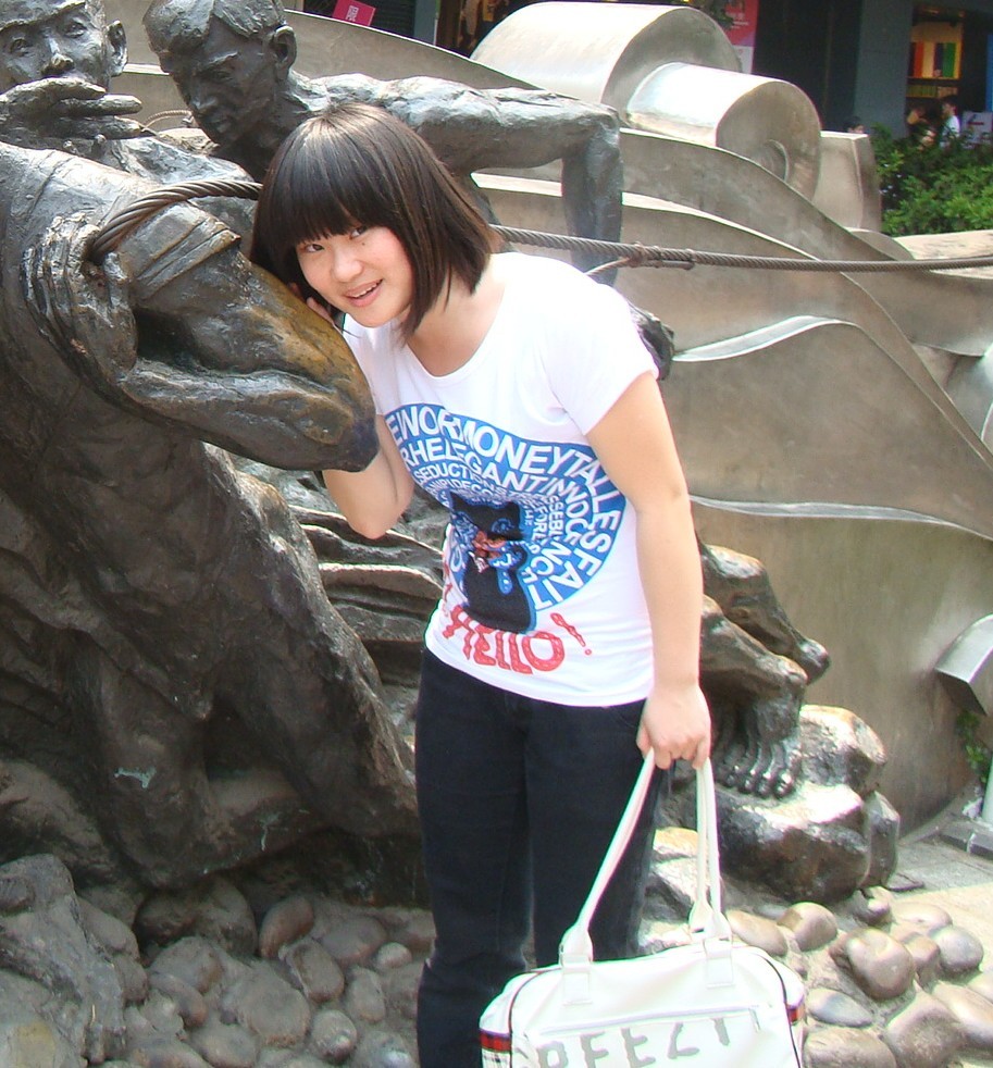 顾容.jpg