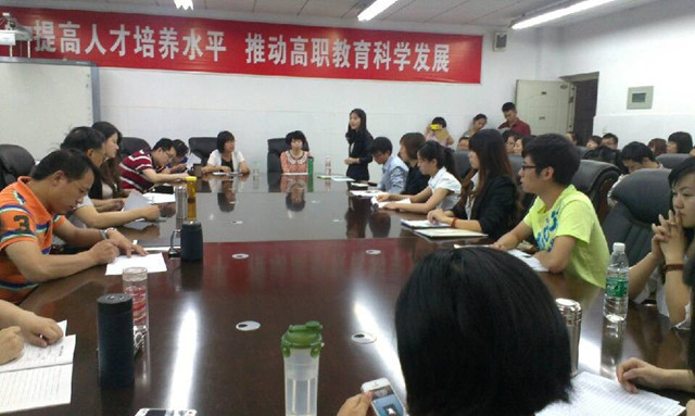 QQ图片20130617224028_副本.jpg
