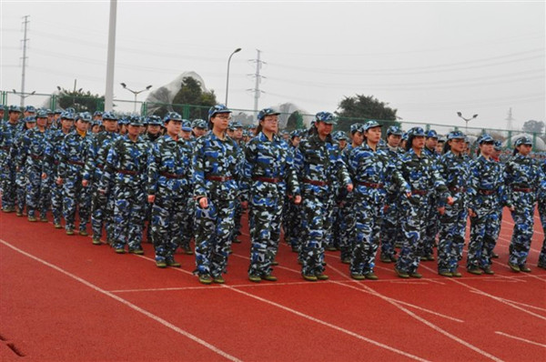 金融二班.jpg